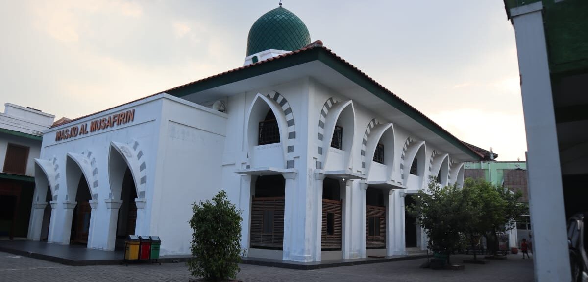 Masjid Al Musafirin untuk santriwati